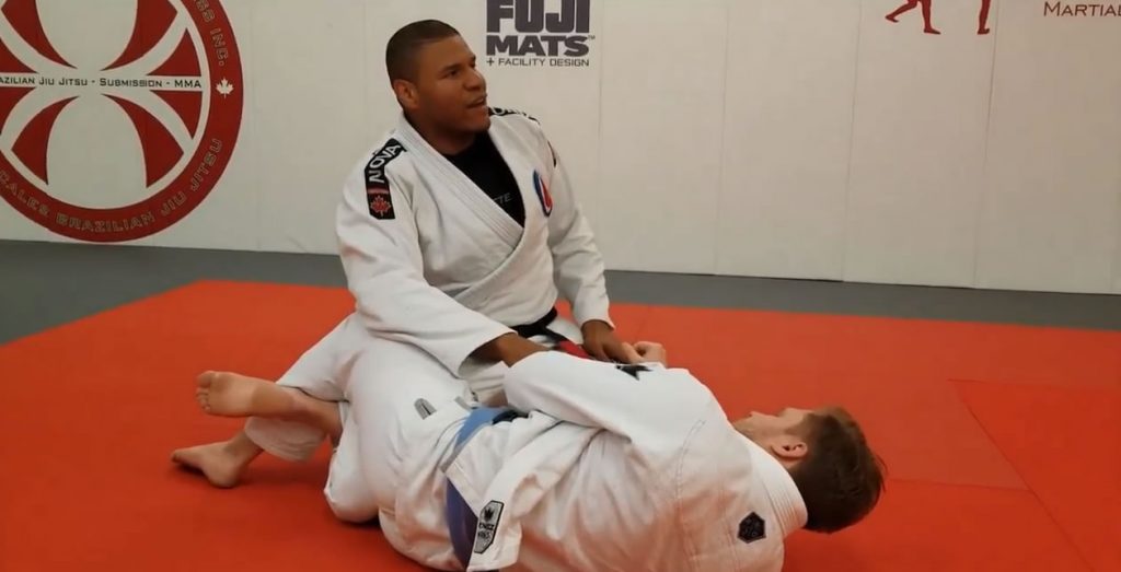 AJ Scales  Lapel Choke from Half Guard – Complete Martial Arts